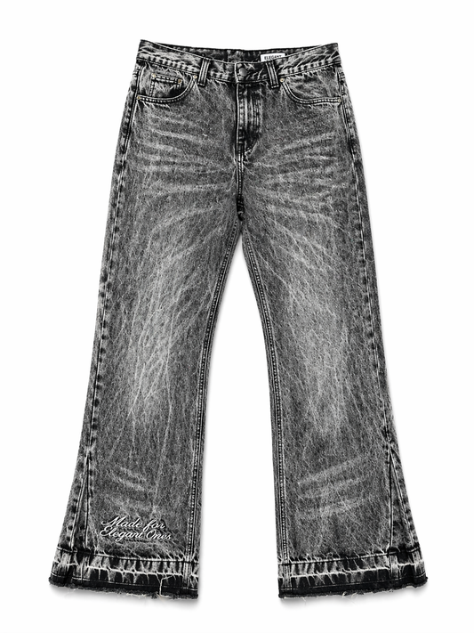 FLARED WASHED JEANS