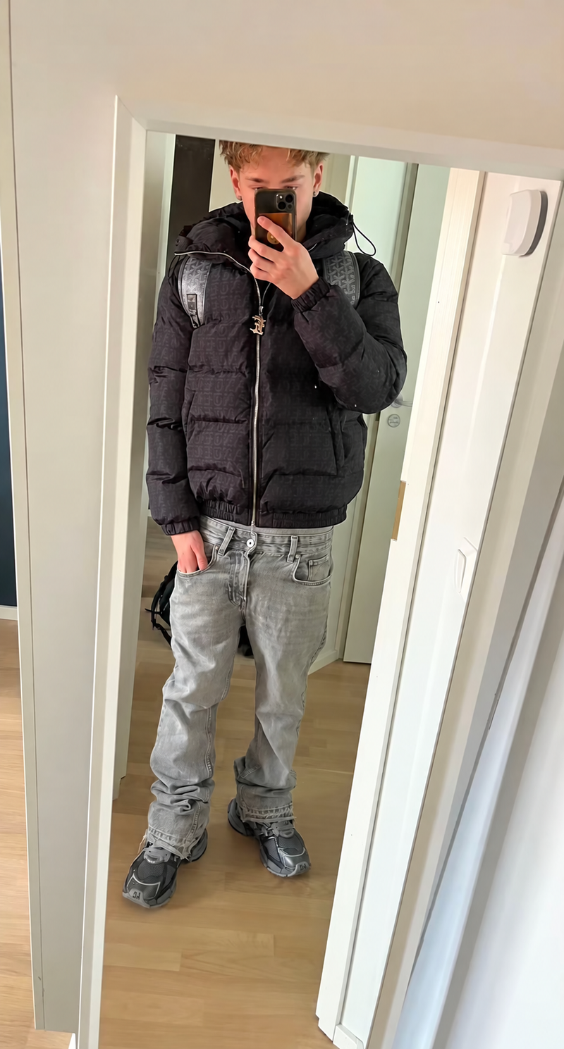 Customer pic